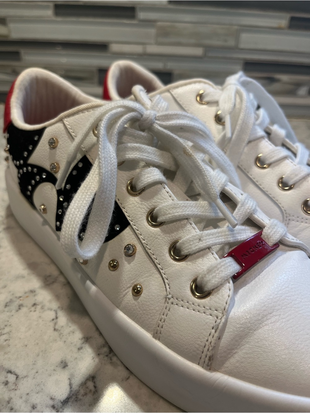 Disney X Aldo Party Mickey Sneaker Lunar New Year Collection White Size 7 1/2 - Picture 13 of 16